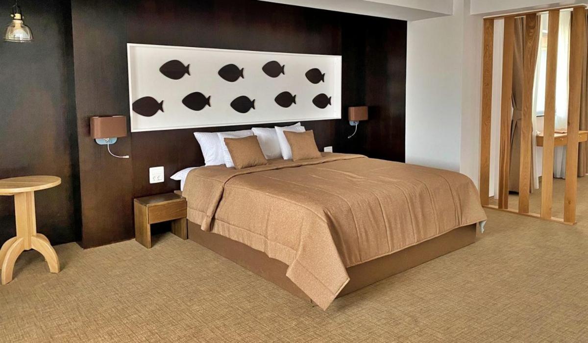 Hotel Condor 图尔恰 外观 照片