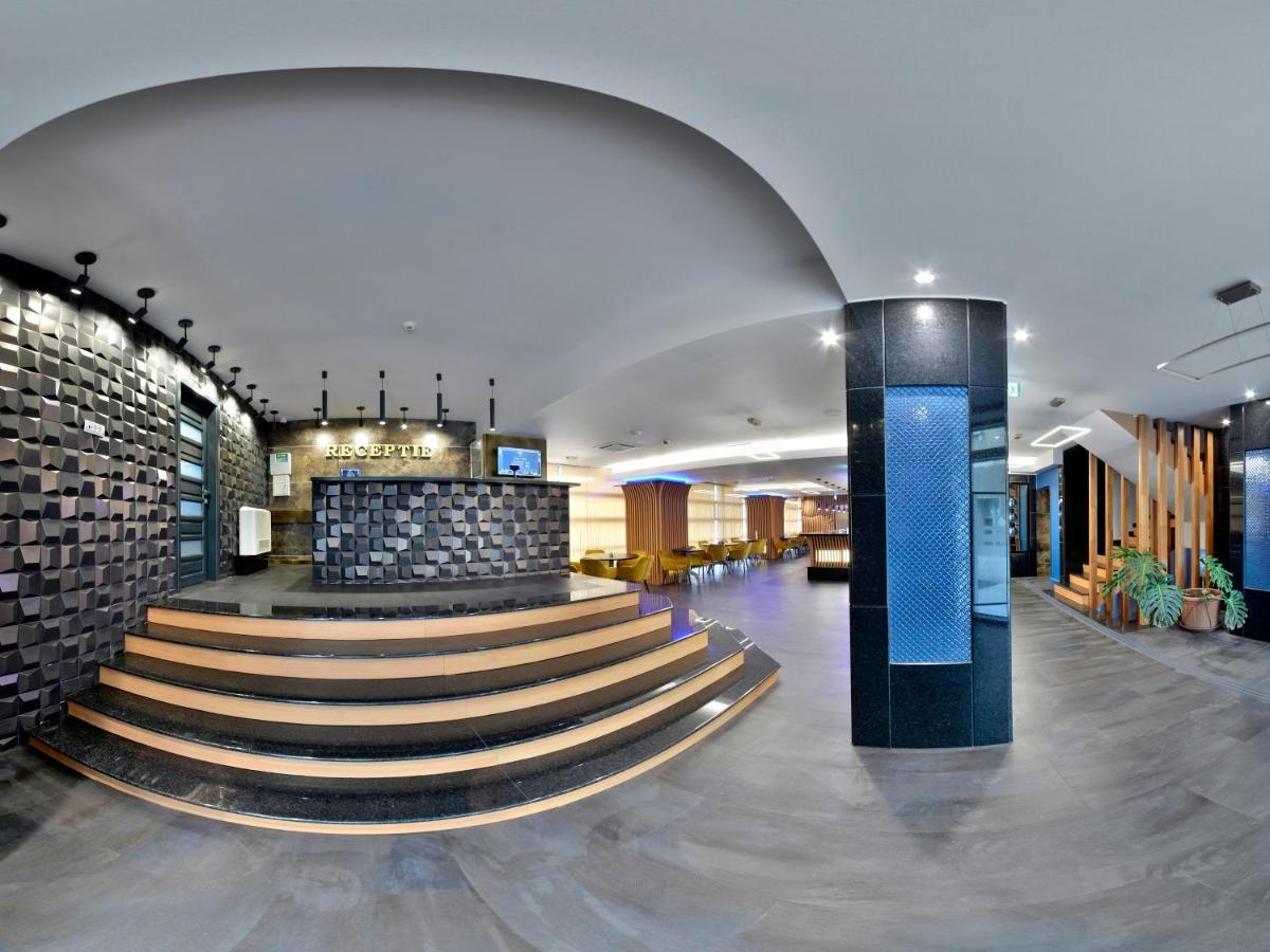 Hotel Condor 图尔恰 外观 照片