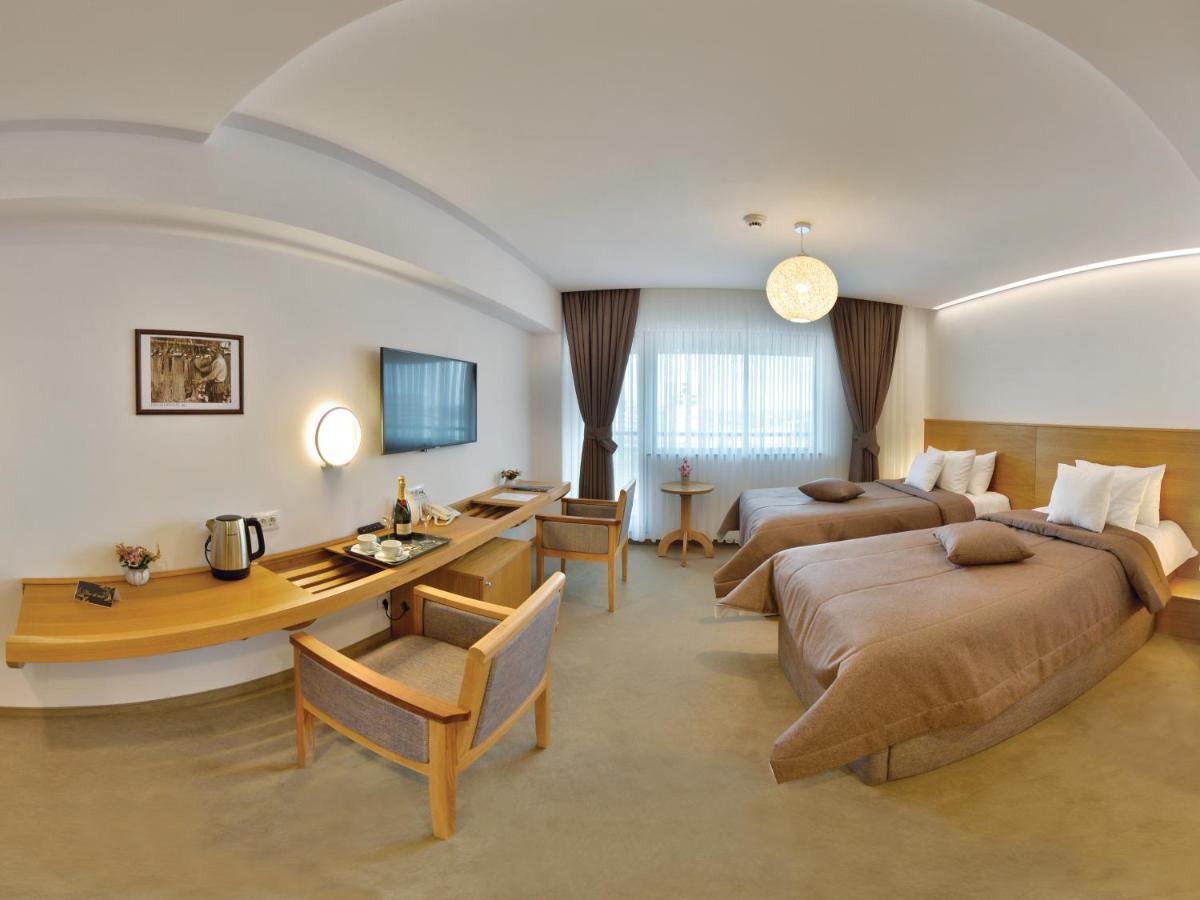 Hotel Condor 图尔恰 外观 照片